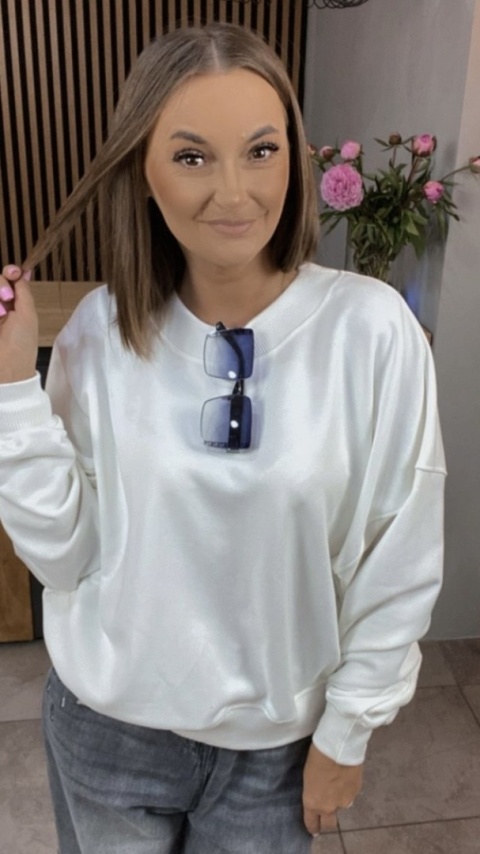 Bluza Basic NOODA Biała Bluza Basic NOODA Biała