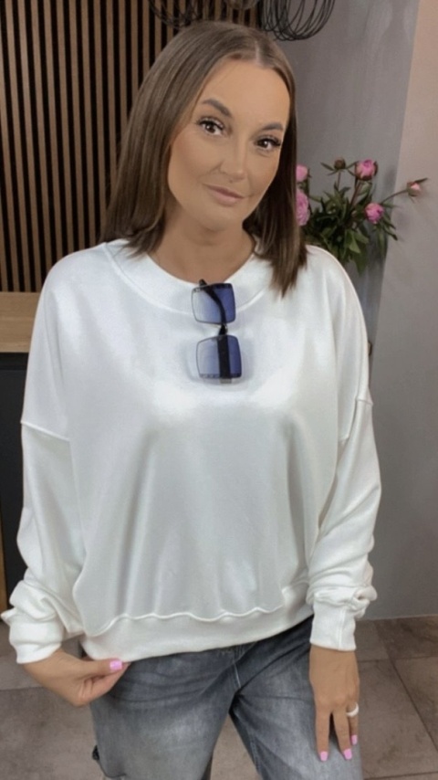 Bluza Basic NOODA Biała Bluza Basic NOODA Biała