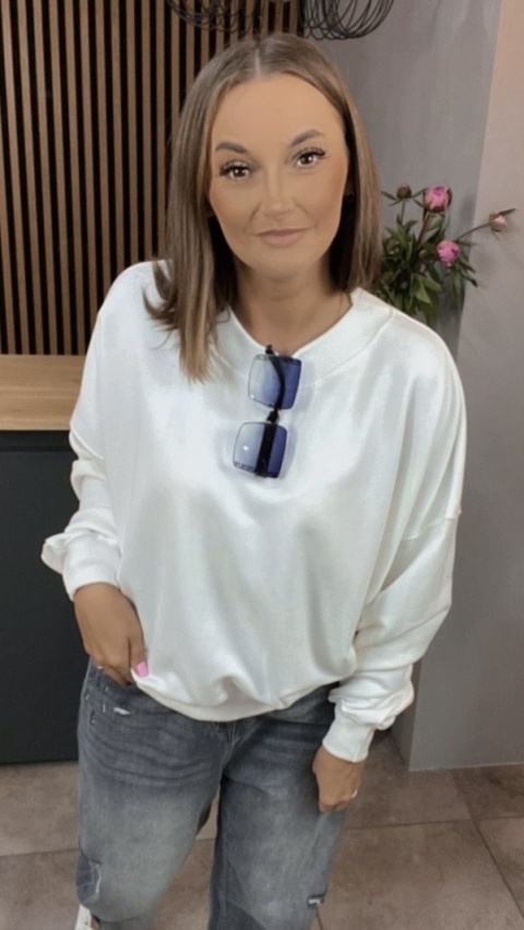 Bluza Basic NOODA Biała Bluza Basic NOODA Biała