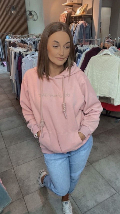 Bluza JOY z haftem ”the Jean West”–Różowa Bluza JOY z haftem ”the Jean West”–Różowa