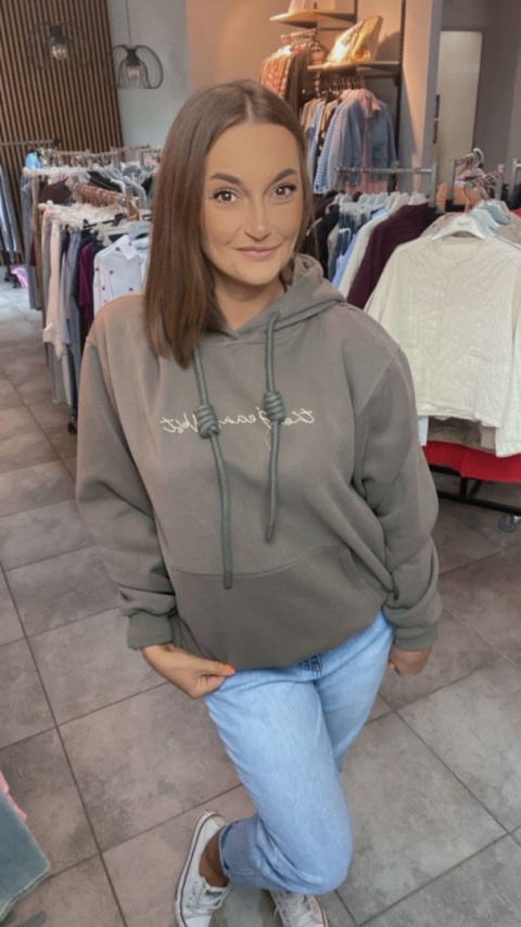 Bluza JOY z haftem ”the Jean West”–Fango Bluza JOY z haftem ”the Jean West”–Fango