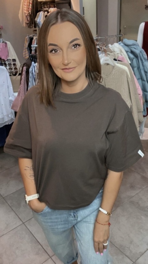 T-shirt Basic Lenoshka Beżowy Czekolada T-shirt Basic Lenoshka Beżowy Czekolada