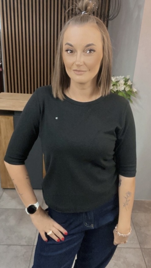 Bluzka dzianinowa QIAN YE ZI - Czarna