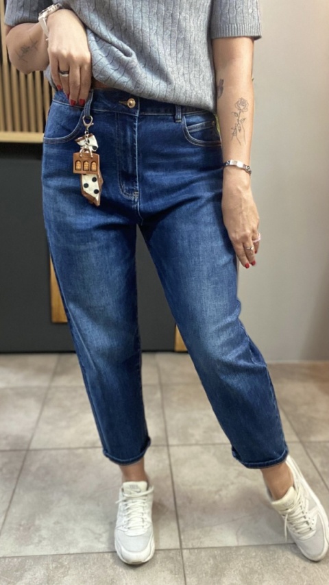 Jeansy M'SARA - klasyczny krój, ponadczasowy styl