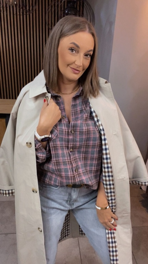 Koszula w kratę szaro-różową