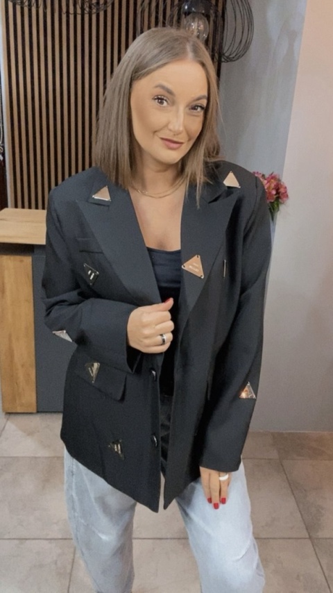 Marynarka C.L Exclusive - metalowe aplikacje w kształcie trójkątów