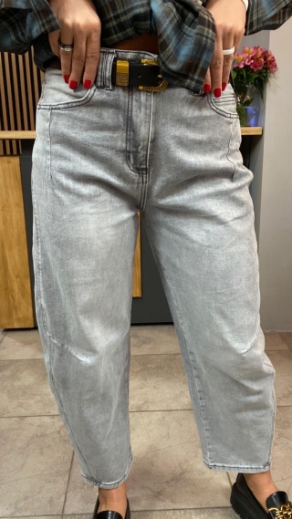 Jeansy Uiuj Banana Fit UBAM261-1