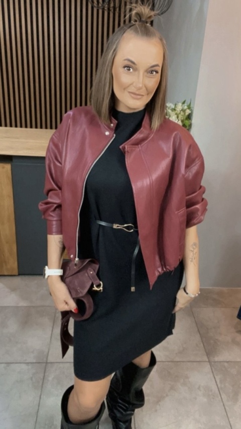 Sukienka dzianinowa Melody z paskiem - Czarna