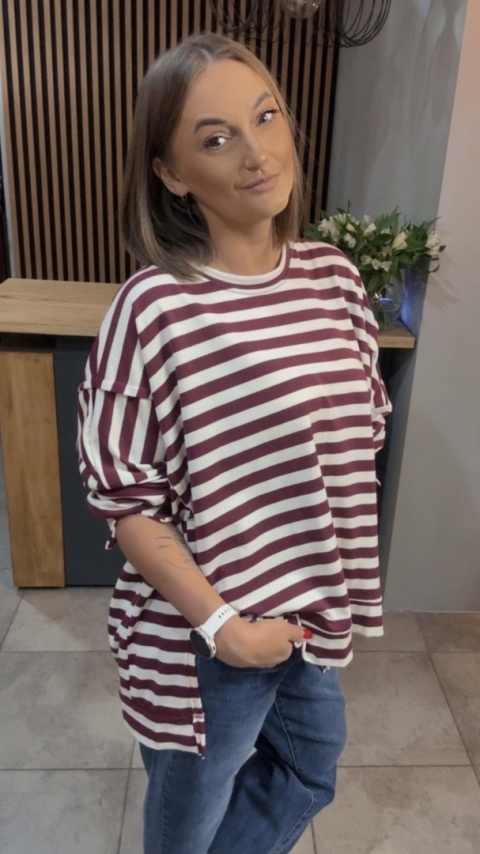 Bluzka w paski - oversize - biało-bordowa