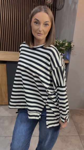 Bluzka w paski - oversize - biało-czarna