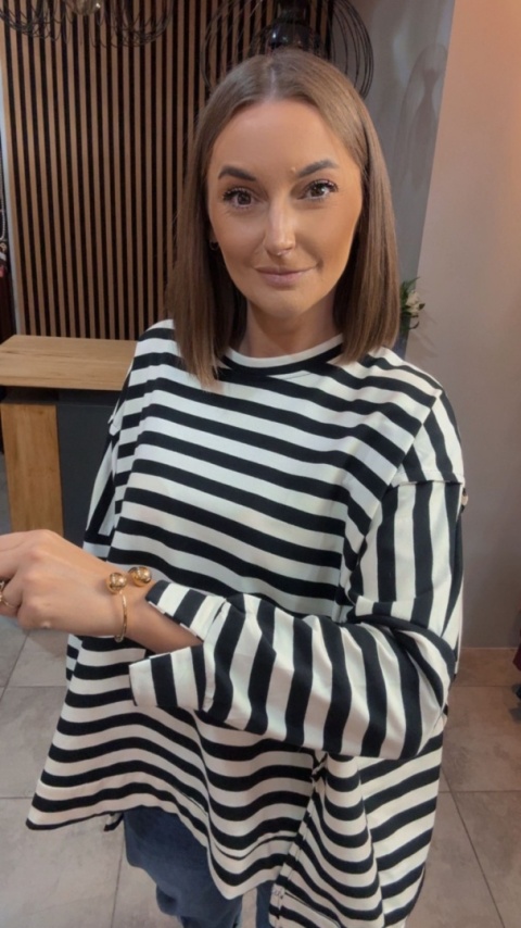 Bluzka w paski - oversize - biało-czarna