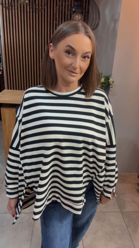 Bluzka w paski - oversize - biało-czarna