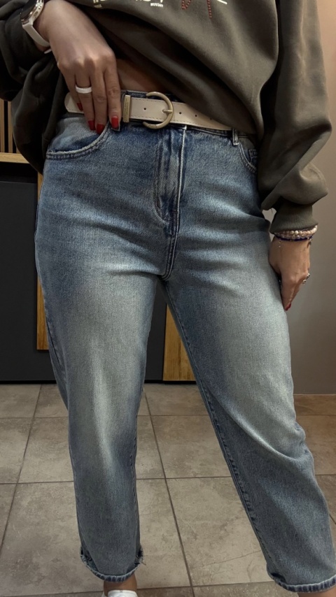 Jeansy Uiuj boyfriend UBF152-6 – klasyczny niebieski denim