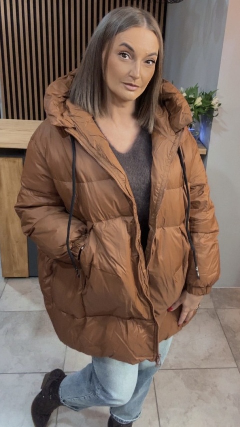 Kurtka Oversize z Naturalnym Puchem - Karmel