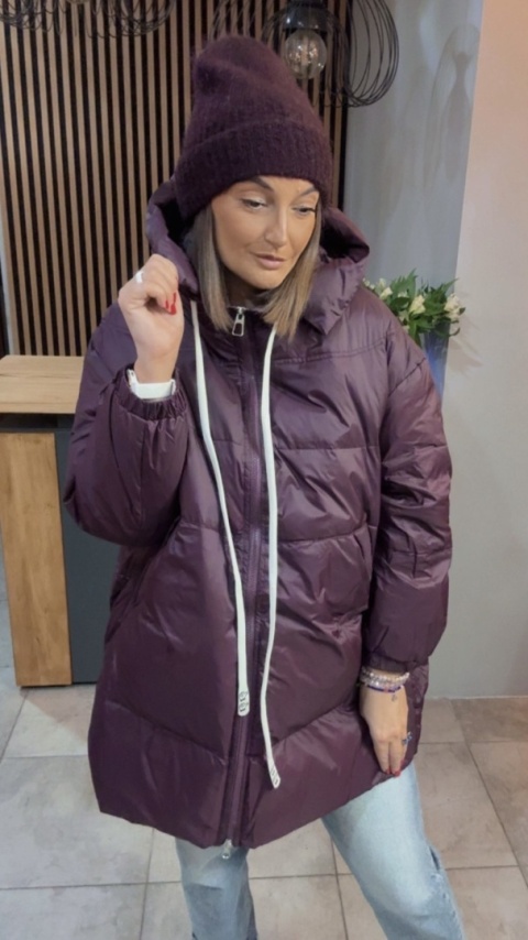 Kurtka Oversize z Naturalnym Puchem - Śliwka