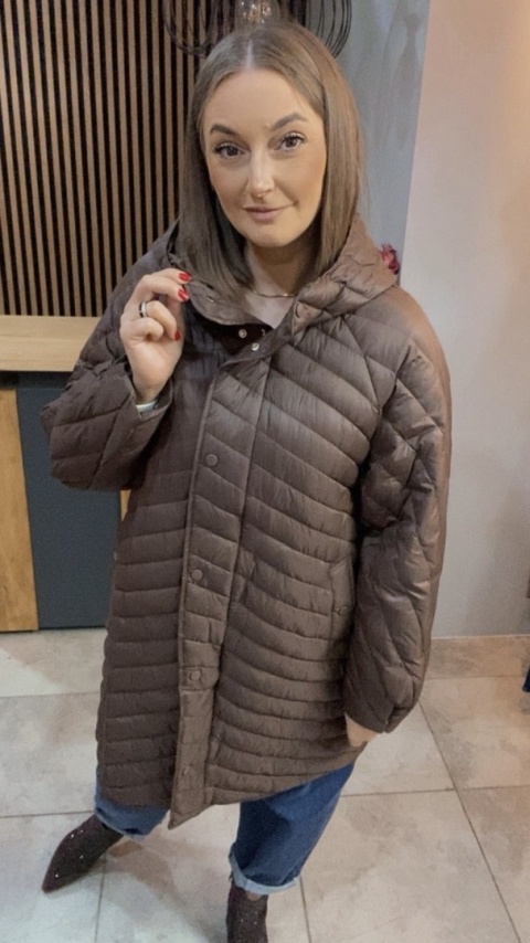 Kurtka z naturalnym puchem - czekoladowa