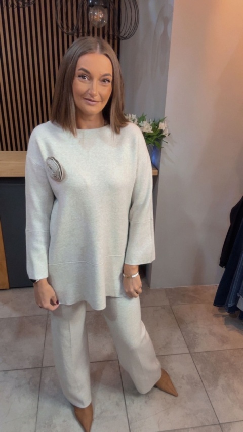 Komplet E-Woman Fashion - Śmietanka