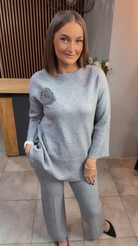 Komplet E-Woman Fashion - Szary