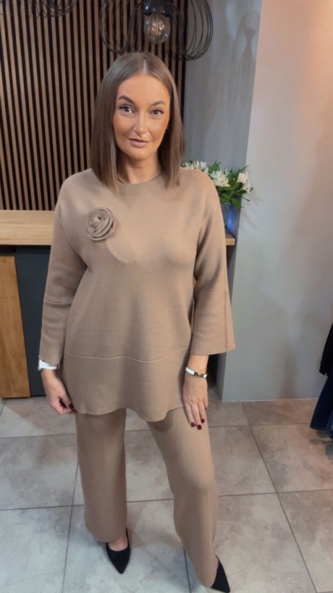 Komplet E-Woman Fashion - Camel