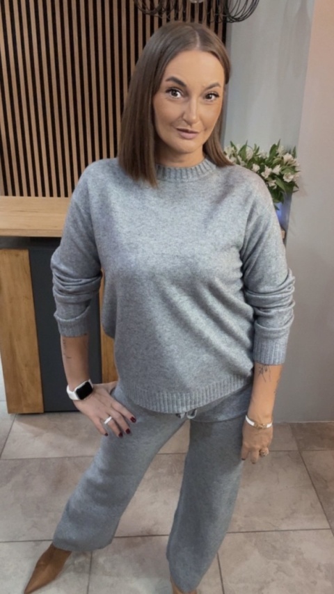 Komplet dzianinowy Melody - Szary