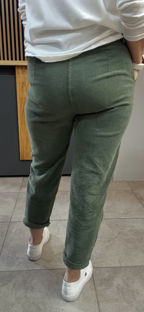 Spodnie sztruksowe Wiya - KHAKY