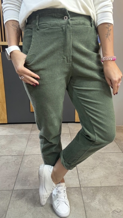 Spodnie sztruksowe Wiya - KHAKY