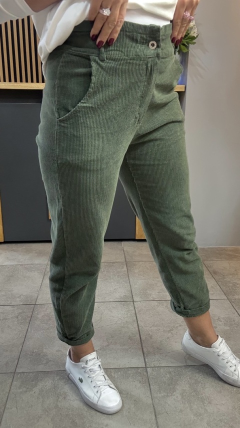 Spodnie sztruksowe Wiya - KHAKY