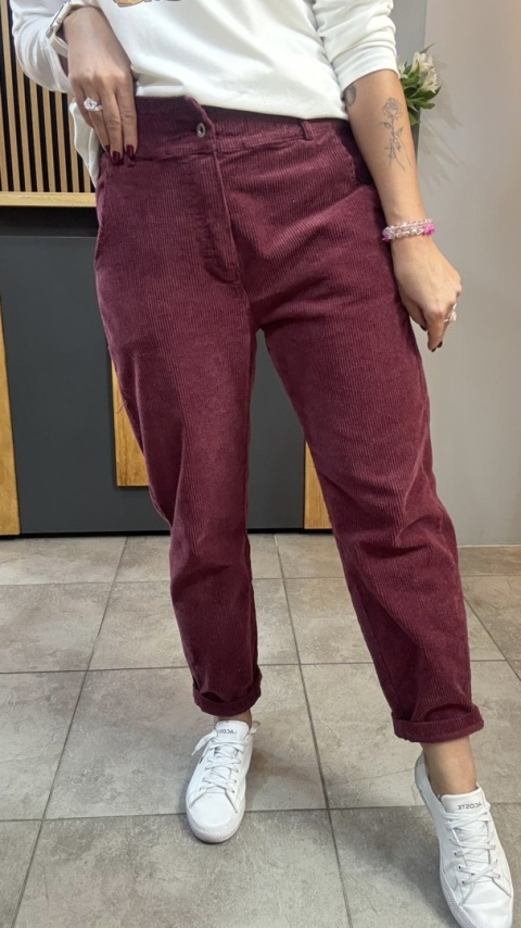 Spodnie sztruksowe Wiya - BORDO