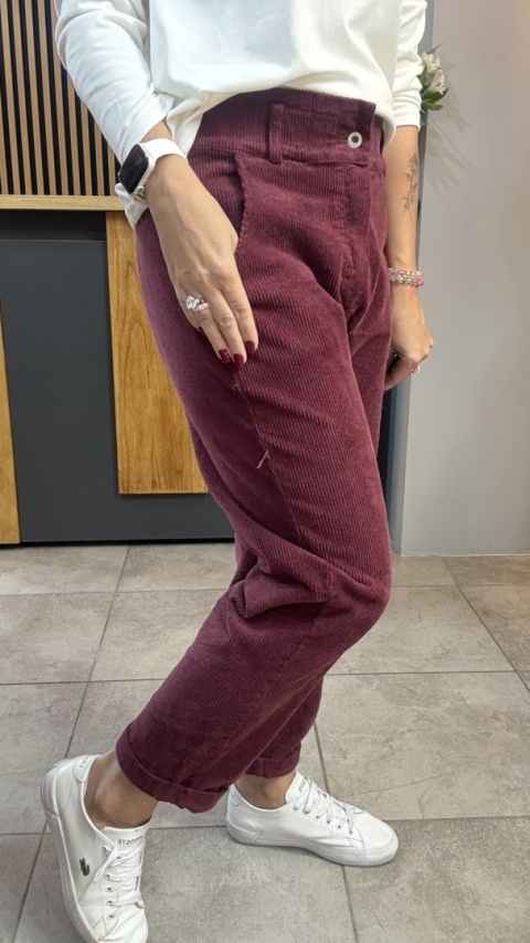 Spodnie sztruksowe Wiya - BORDO