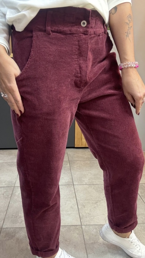 Spodnie sztruksowe Wiya - BORDO