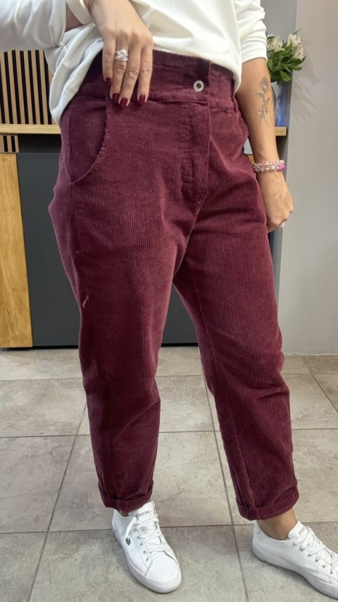 Spodnie sztruksowe Wiya - BORDO