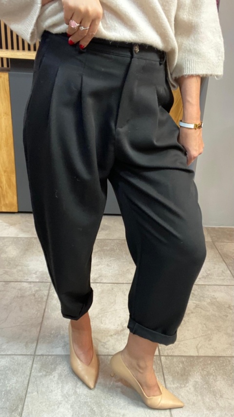 Spodnie z zakładkami - Czarne