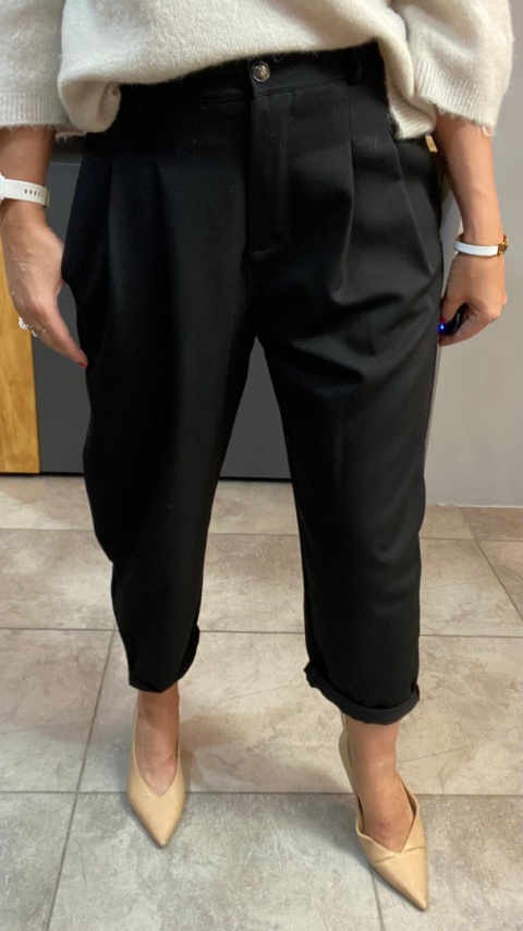 Spodnie z zakładkami - Czarne