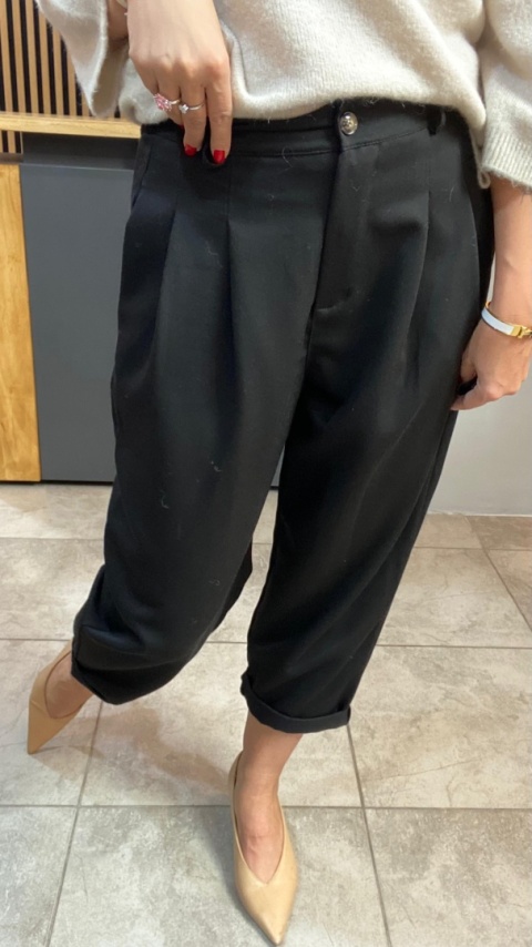 Spodnie z zakładkami - Czarne