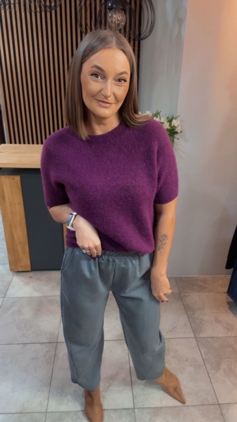 Sweter z krótkim rękawem z baby alpaki - Śliwka