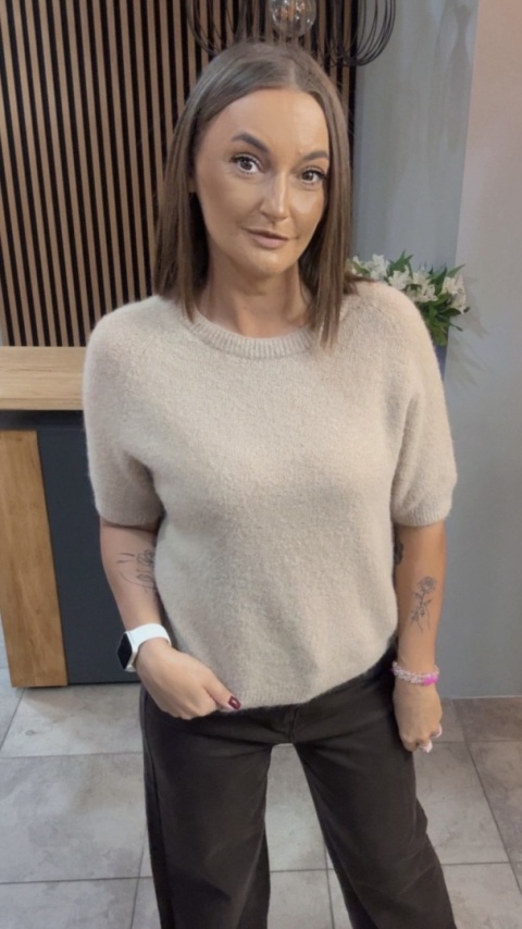 Sweter z krótkim rękawem z baby alpaki – Beżowy