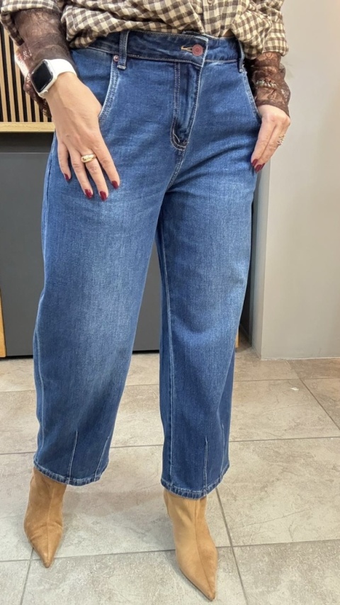 Jeansy Gioya - Styl i komfort w jednym