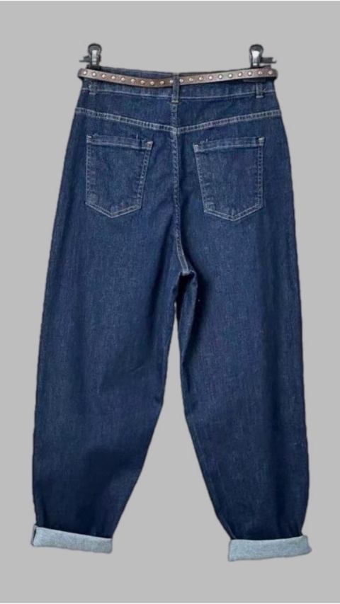 Jeansy NAIF Collection