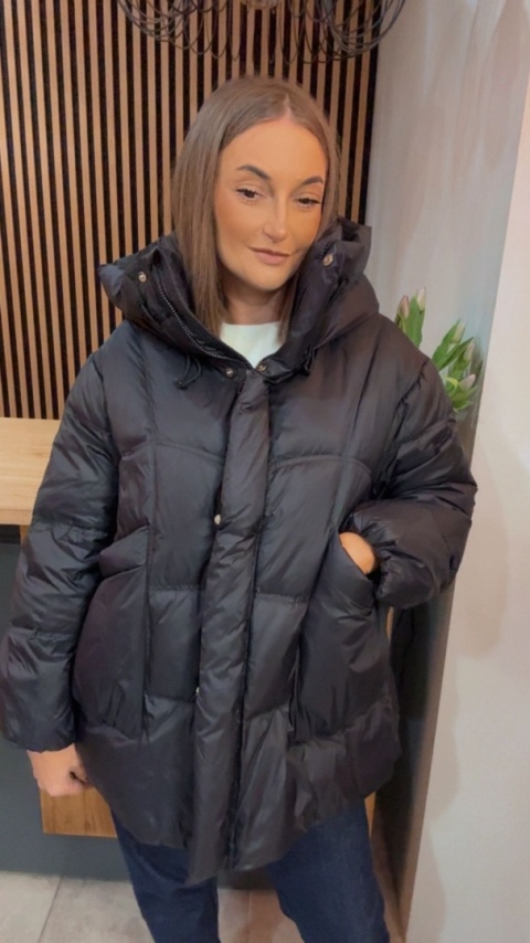 Kurtka naturalny puch Estelle - Czarna