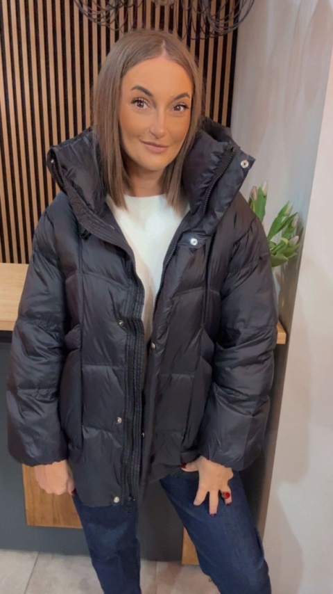 Kurtka naturalny puch Estelle - Czarna