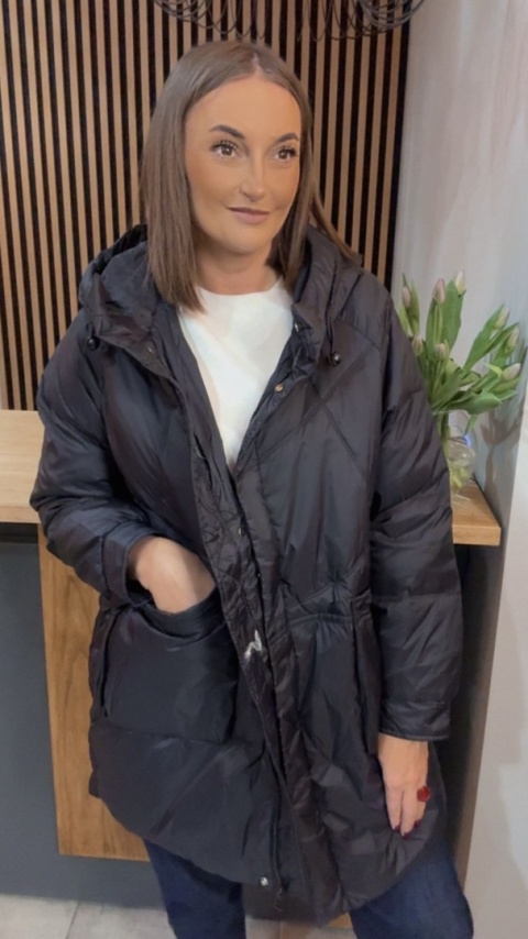 Kurtka puchowa Oversize Mila - Czarna