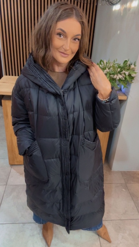 Płaszcz Premium Oversize z naturalnym puchem – czarny