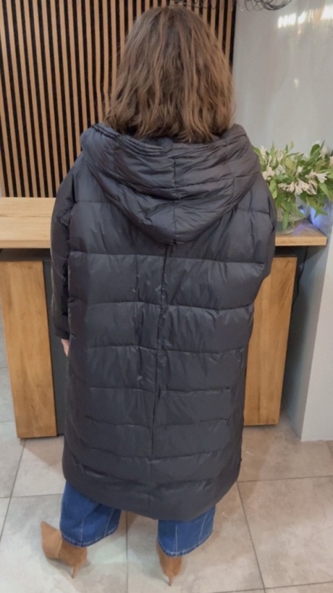 Płaszcz Premium Oversize z naturalnym puchem – czarny