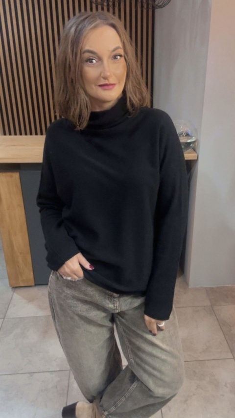 Półgolf Cashmere Blend – Czarny