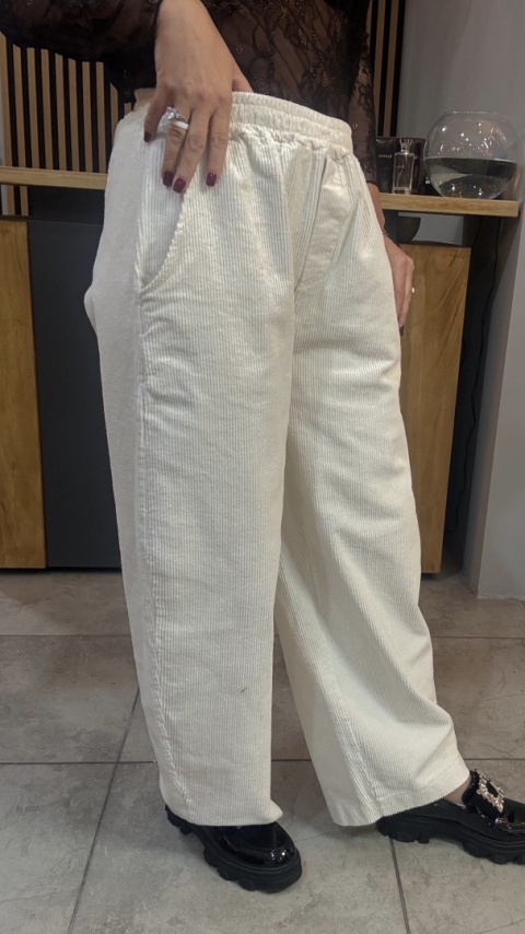 Spodnie sztruksowe Gioya & Co. - Burro