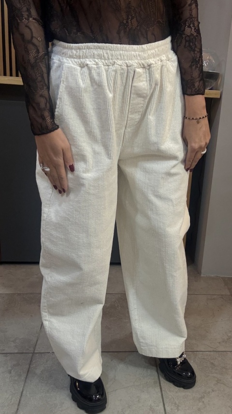 Spodnie sztruksowe Gioya & Co. - Burro