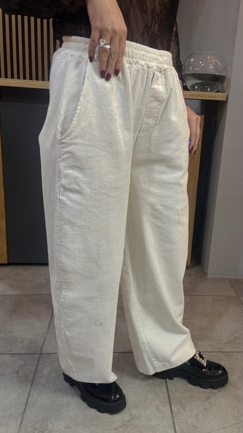 Spodnie sztruksowe Gioya & Co. - Burro