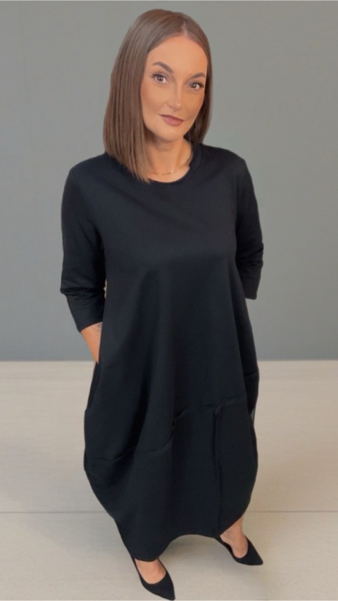 Sukienka Wendy Trendy – luźna, czarna midi/maxi