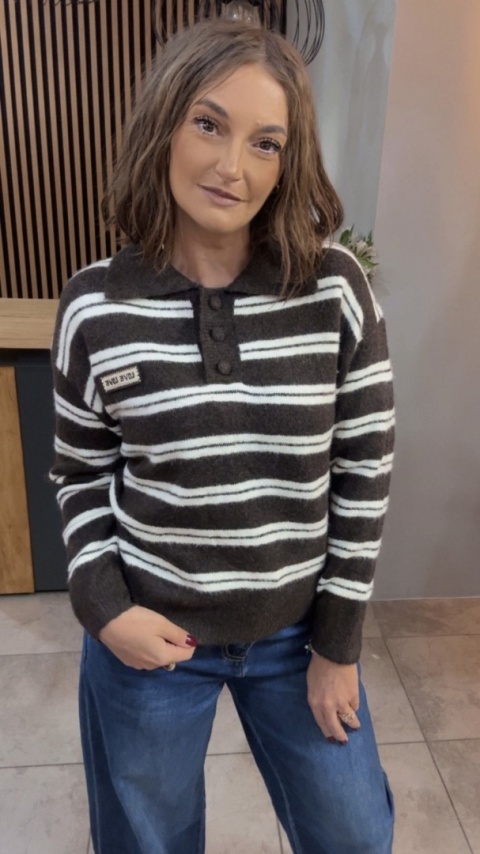 Sweter w paski z kołnierzykiem VICBEE