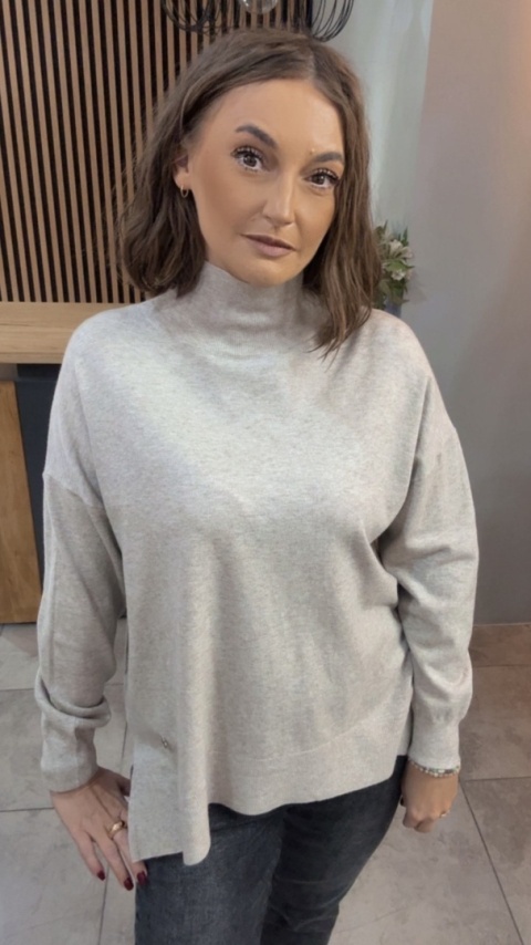 Sweter z półgolfem oversize Finery - Beżowy